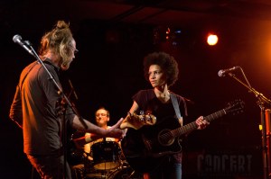 Photo de Soon (pop rock) en concert à La Fabrik, Issoire