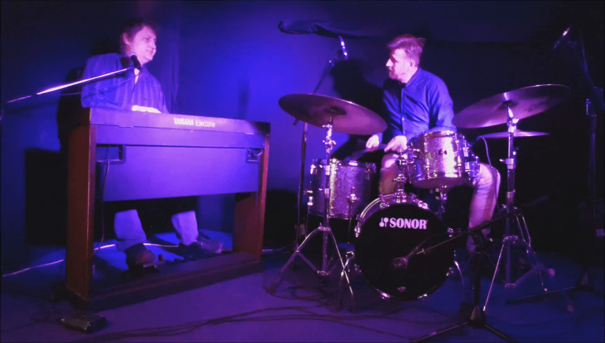 vlcsnap-2019-05-11-23h45m25s269